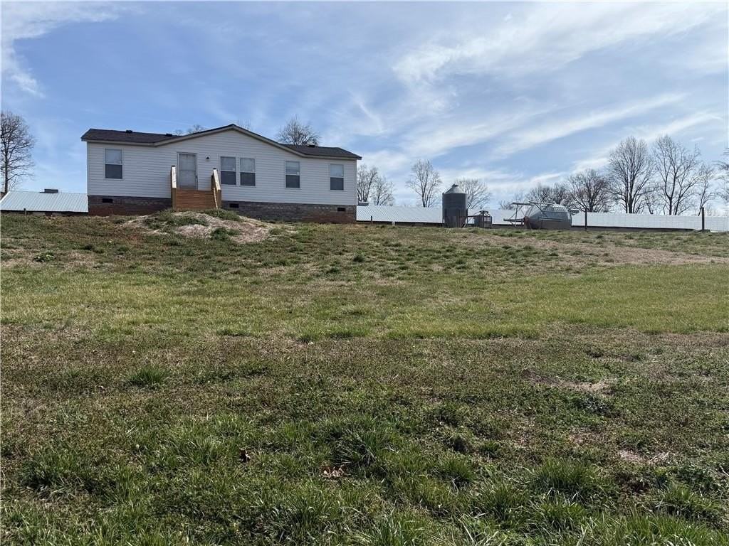 175 Dorsey Rd - Photo 2 of 13