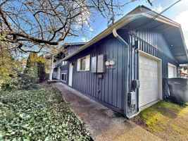 featured image of 1334 Shorewood Dr #1334