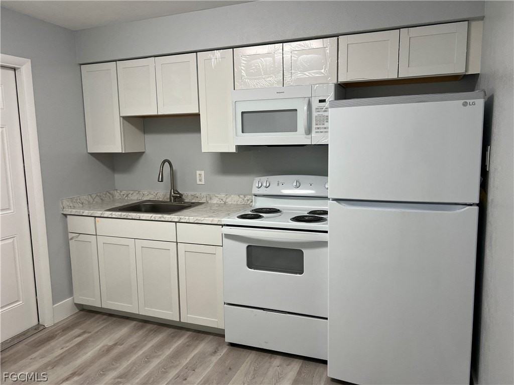 337 Tudor Dr Unit R - Photo 7 of 13