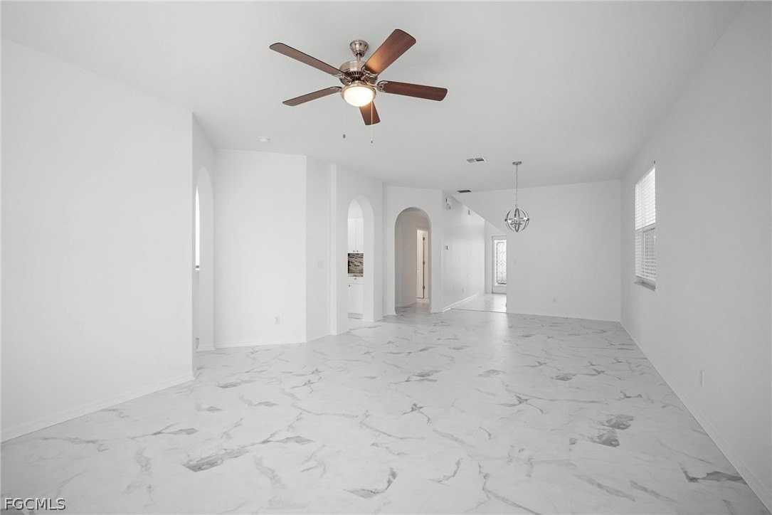 21768 Brixham Run Loop - Photo 7 of 36