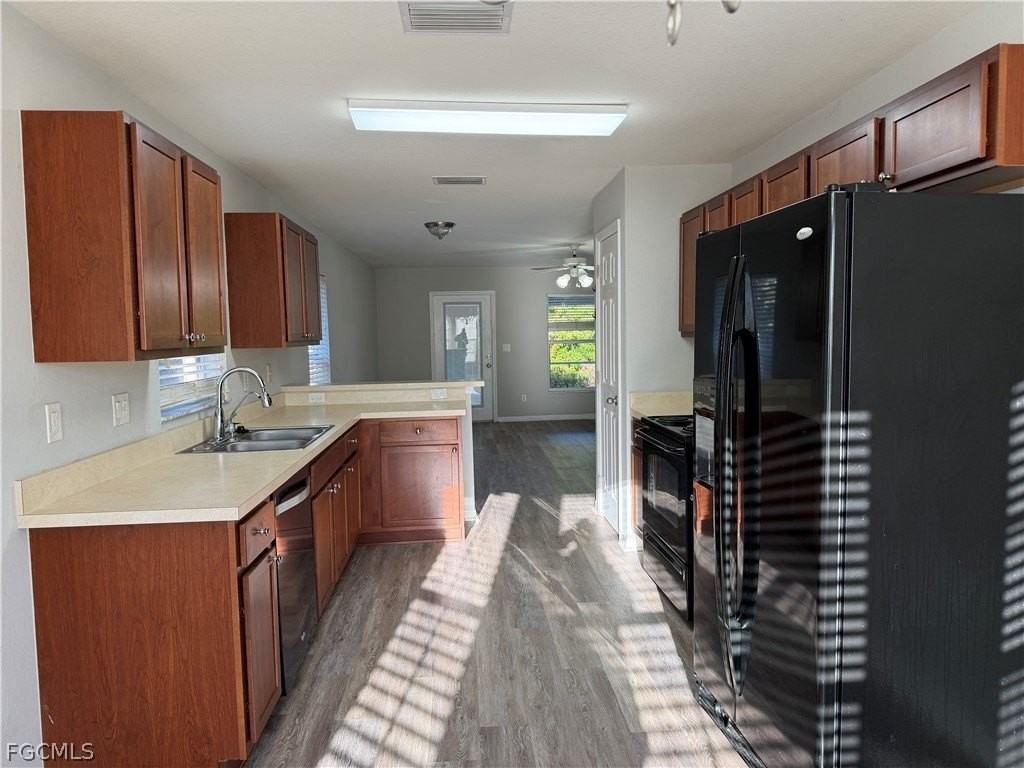 4311 Ne 23rd Pl - Photo 5 of 21