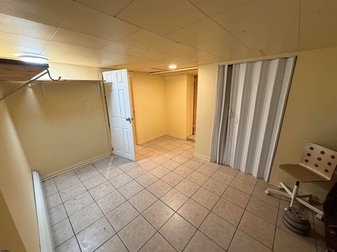 15 N Windsor Ave #1 - Photo 5 of 7