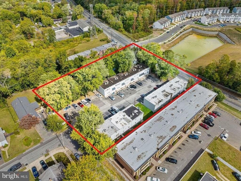 415 Hamilton Ave - Photo 2 of 19