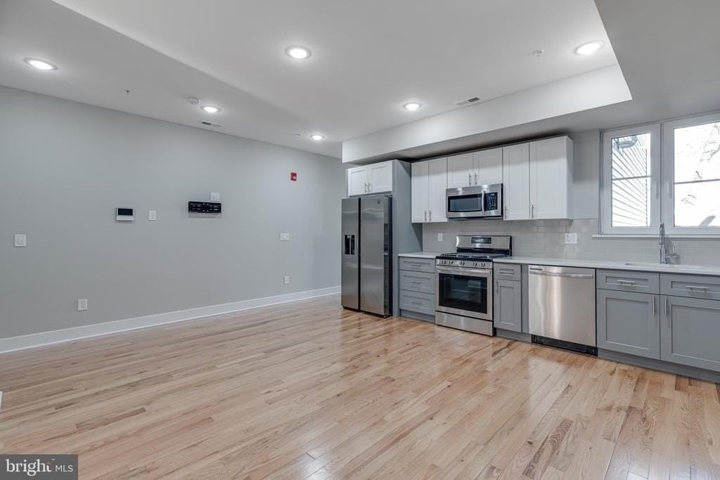 2113 W Master St #C - Photo 2 of 15