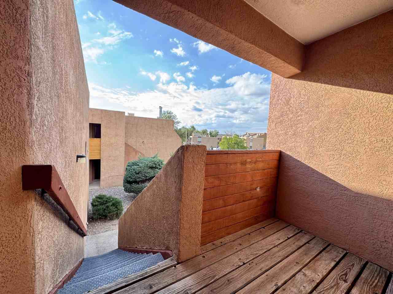 3528 Tyson Pl Ne Apt C - Photo 2 of 17