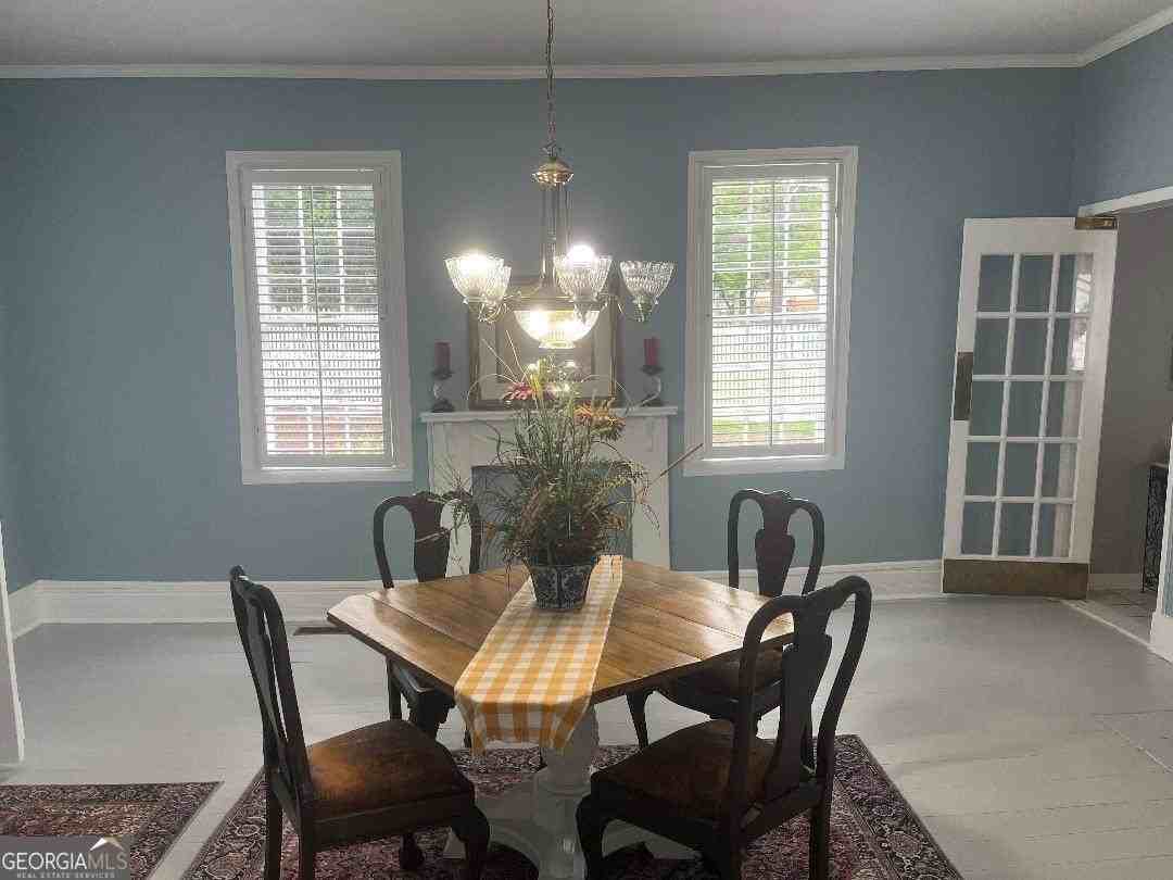 568 S Talbotton St - Photo 7 of 8