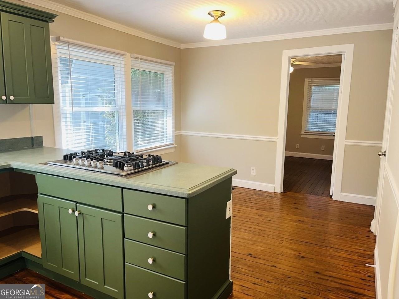 4665 Orchid Dr - Photo 4 of 29