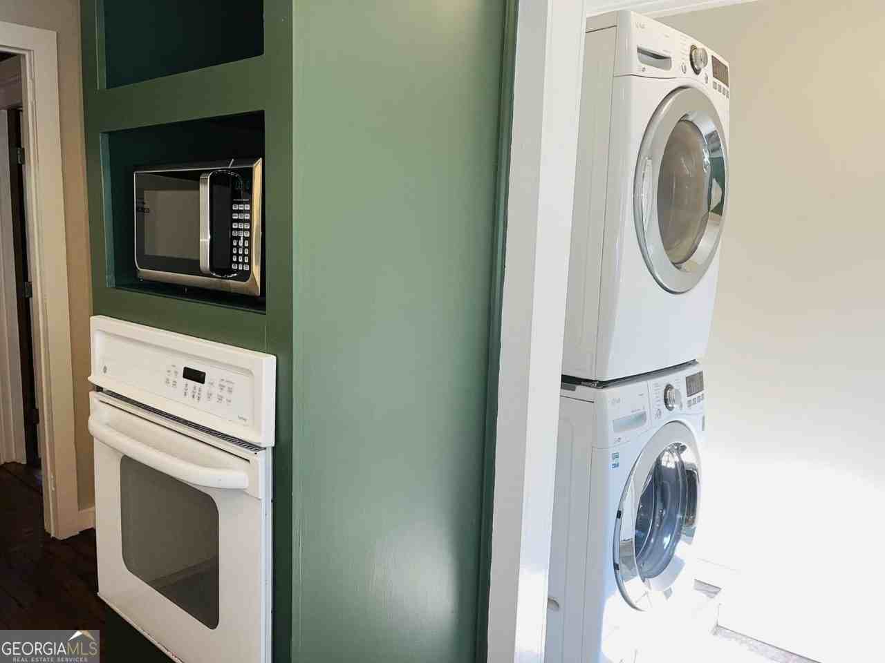 4665 Orchid Dr - Photo 7 of 29