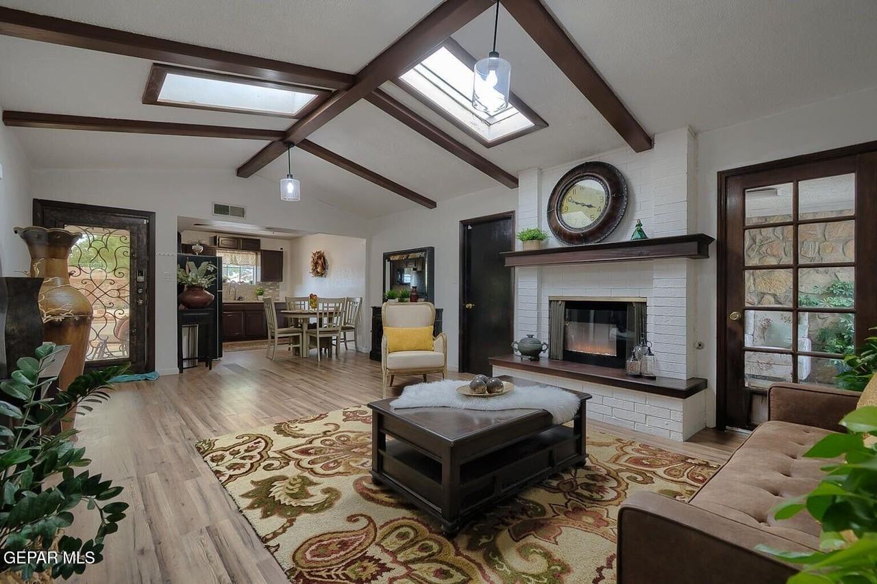 1844 Jack Nicklaus Dr - Photo 5 of 18