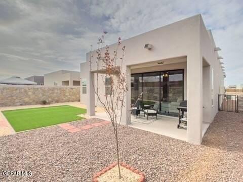 1130 Gaitan St - Photo 3 of 41