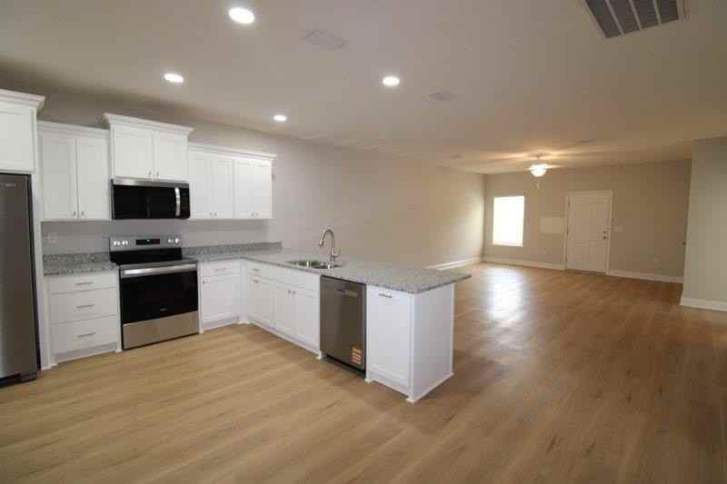 326 S 5th St - Photo 5 of 16