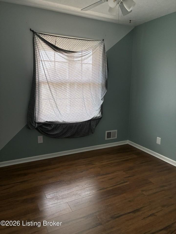 3307 Chinquapin Ln - Photo 4 of 16