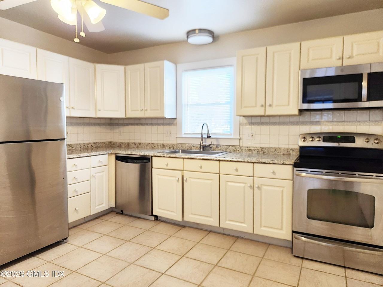 79 Valley Rd #2 - Photo 4 of 18