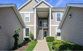 1430 Fox Pointe Cir Unit 43 - Photo 1 of 1