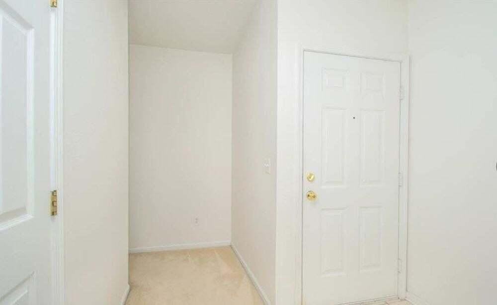 1430 Fox Pointe Cir Unit 43 - Photo 7 of 44