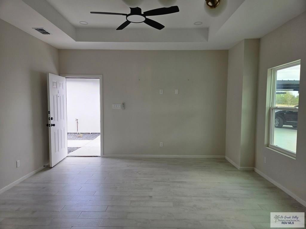 203 E Royal Palm Dr #A - Photo 4 of 17