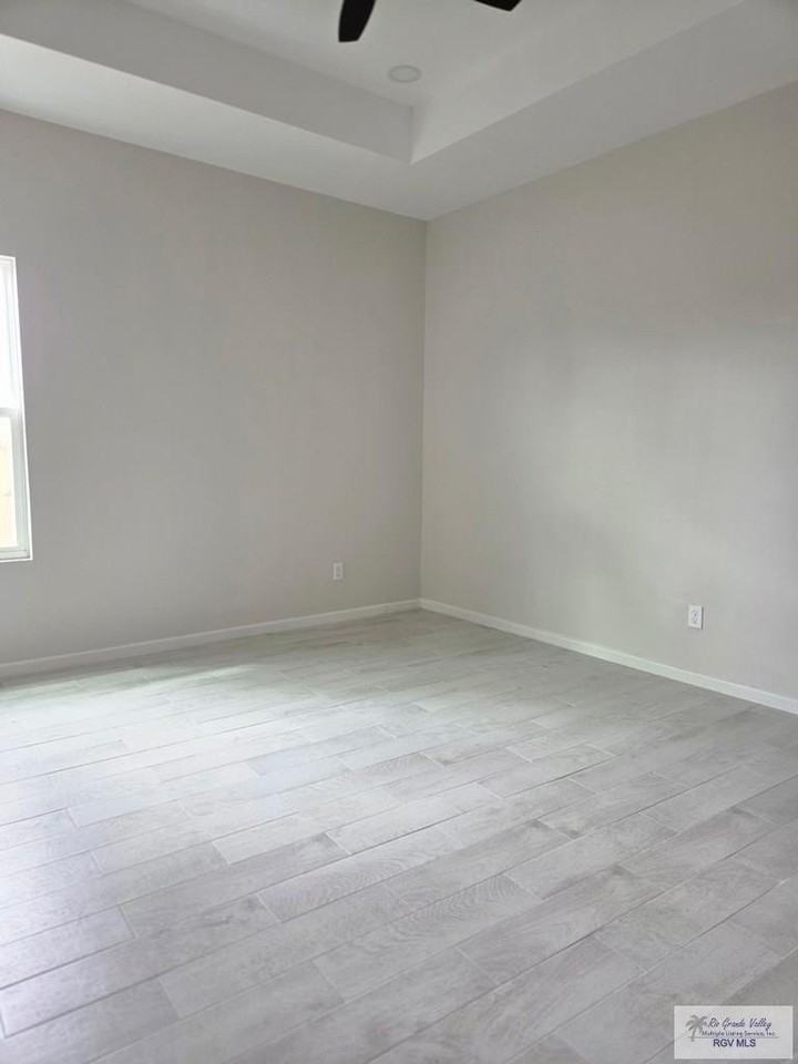 203 E Royal Palm Dr #A - Photo 5 of 17