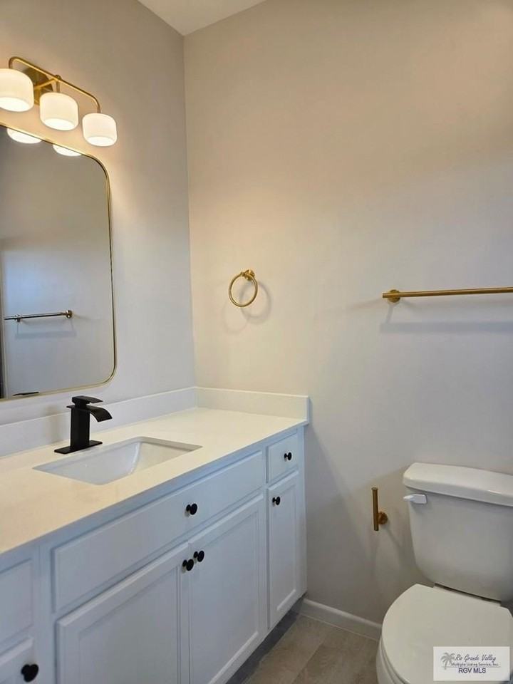 203 E Royal Palm Dr #A - Photo 7 of 17