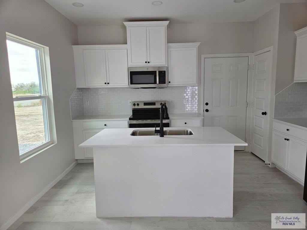 203 E Royal Palm Dr #D - Photo 2 of 17