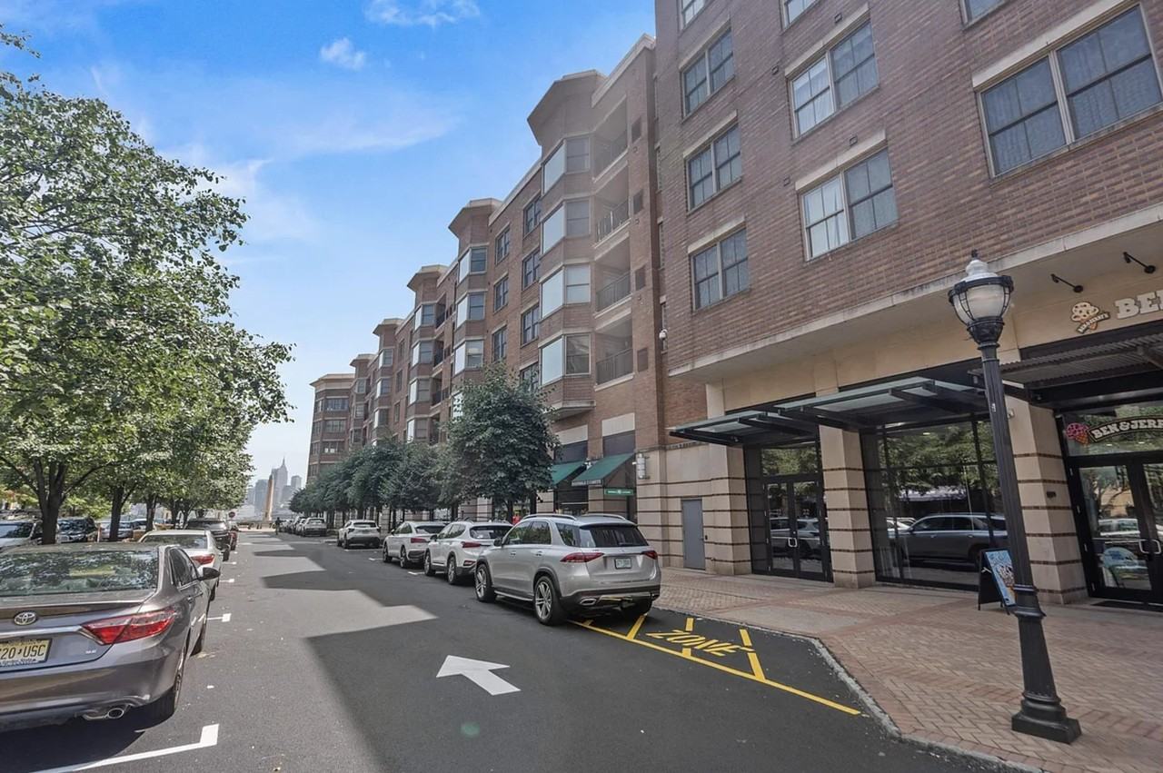 22 Ave At Port Imperial #232 - Photo 3 of 21