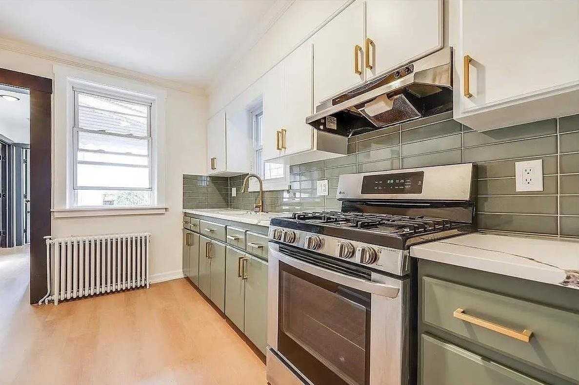 608 Palisade Ave #1 - Photo 4 of 15