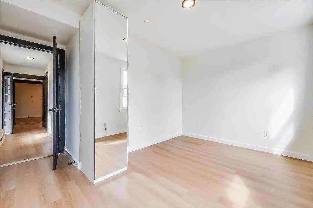 608 Palisade Ave #1 - Photo 7 of 15