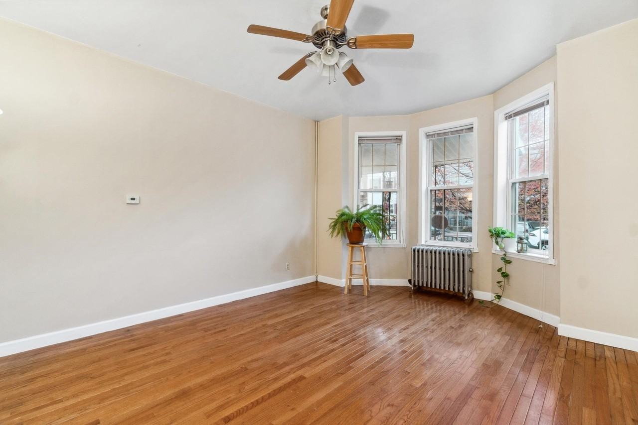 223 Dodd St #1 - Photo 6 of 28