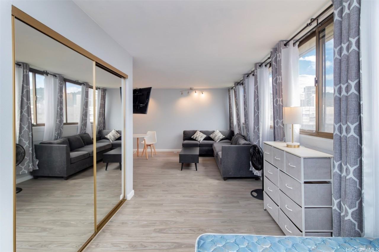 1134 Kinau St Apt 706 #706 - Photo 2 of 13