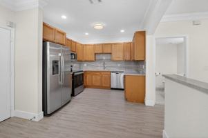 featured image of 4801 North Wickham Circle