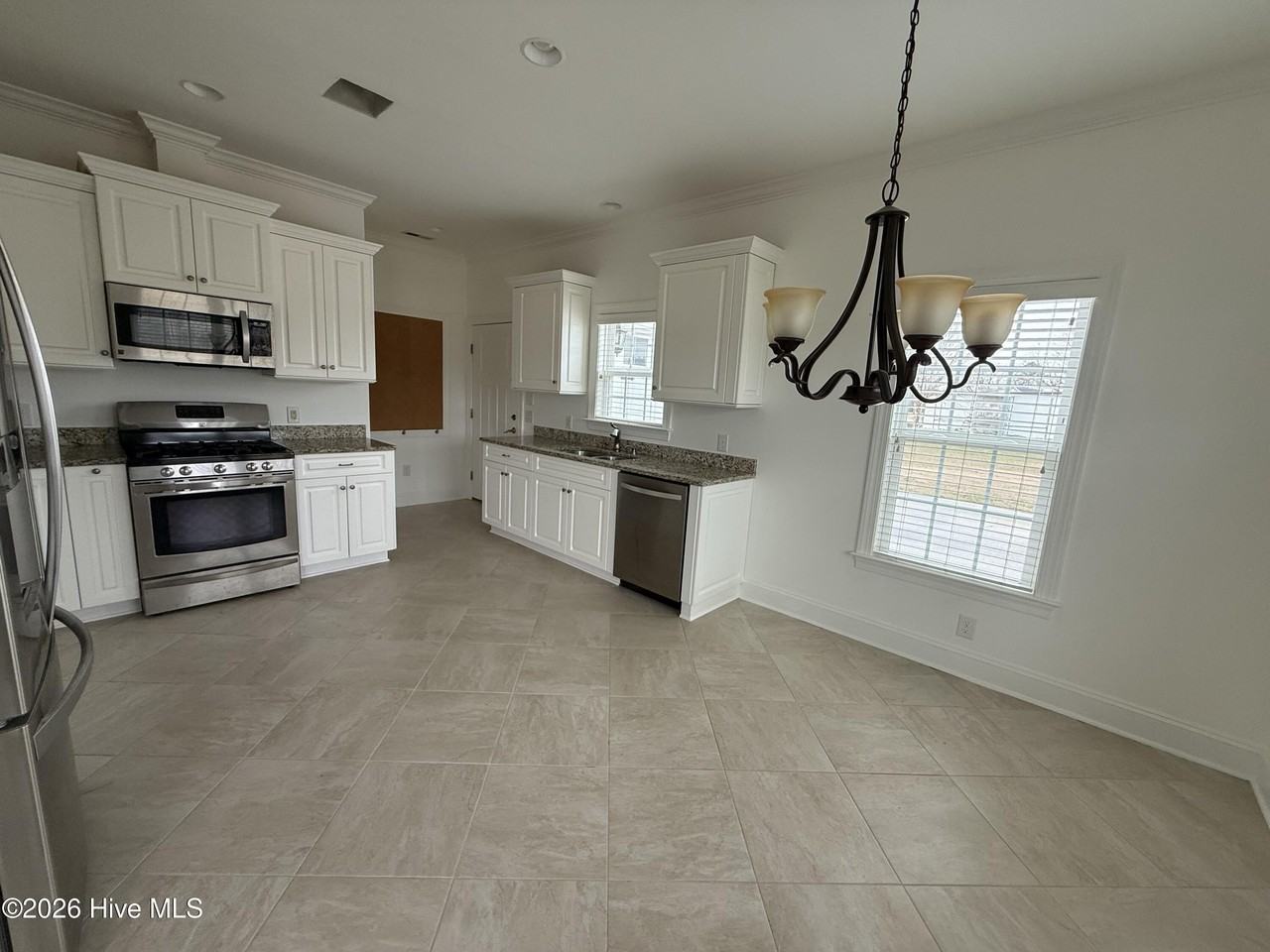 1565 Old Chinquapin Rd - Photo 7 of 24