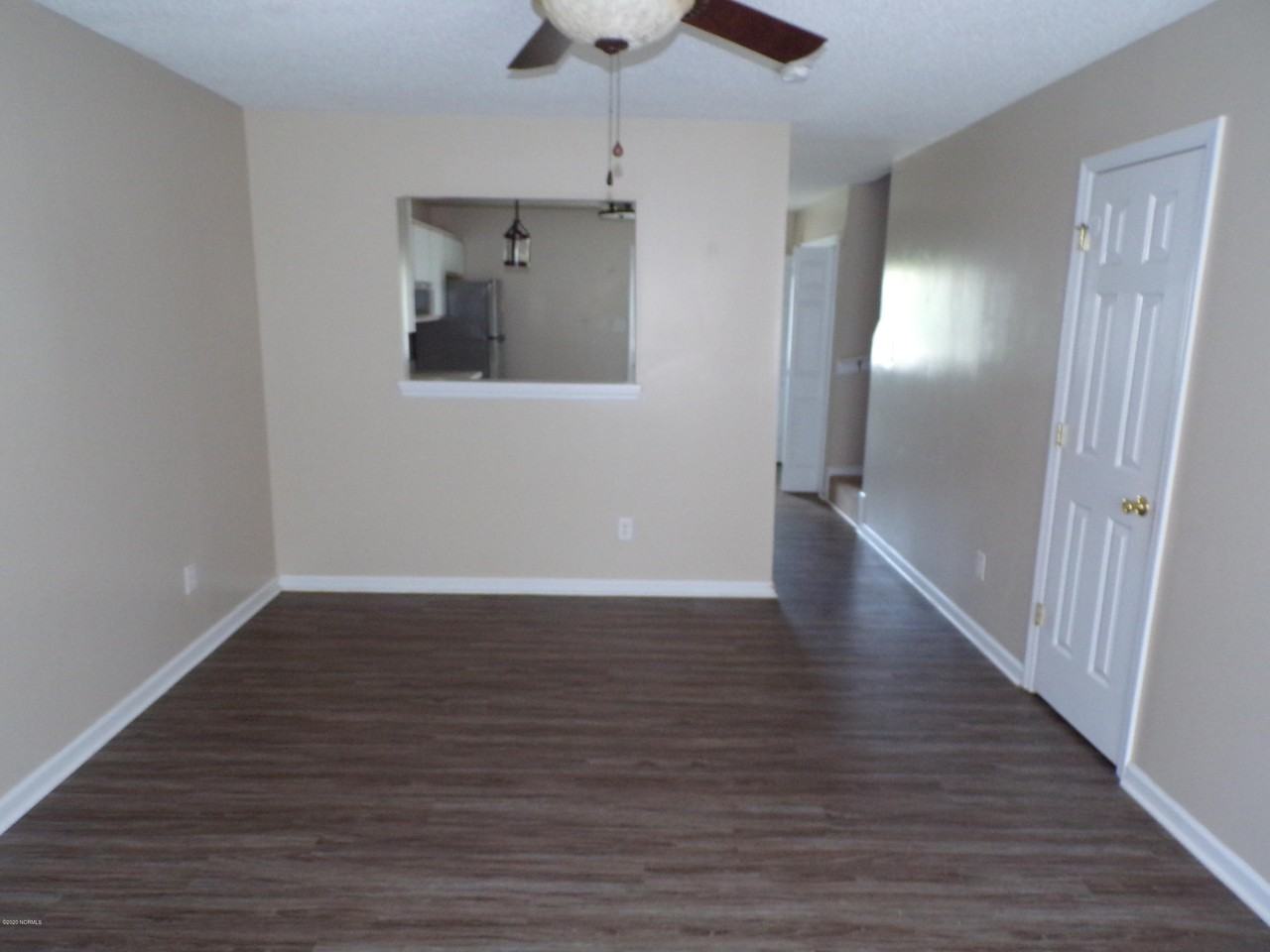 1401 Timberlake Trl - Photo 4 of 25