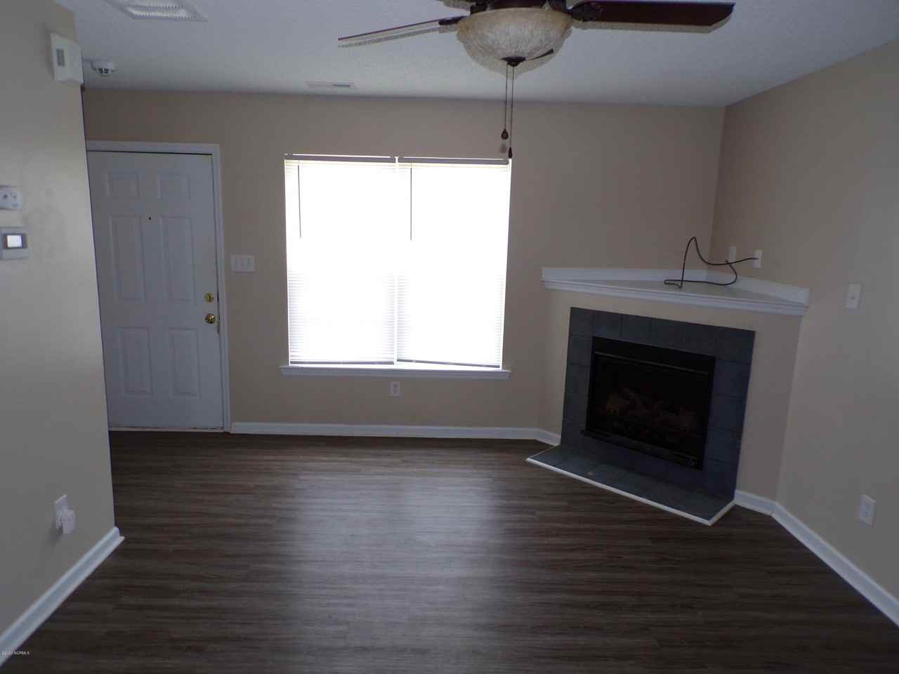 1401 Timberlake Trl - Photo 5 of 25