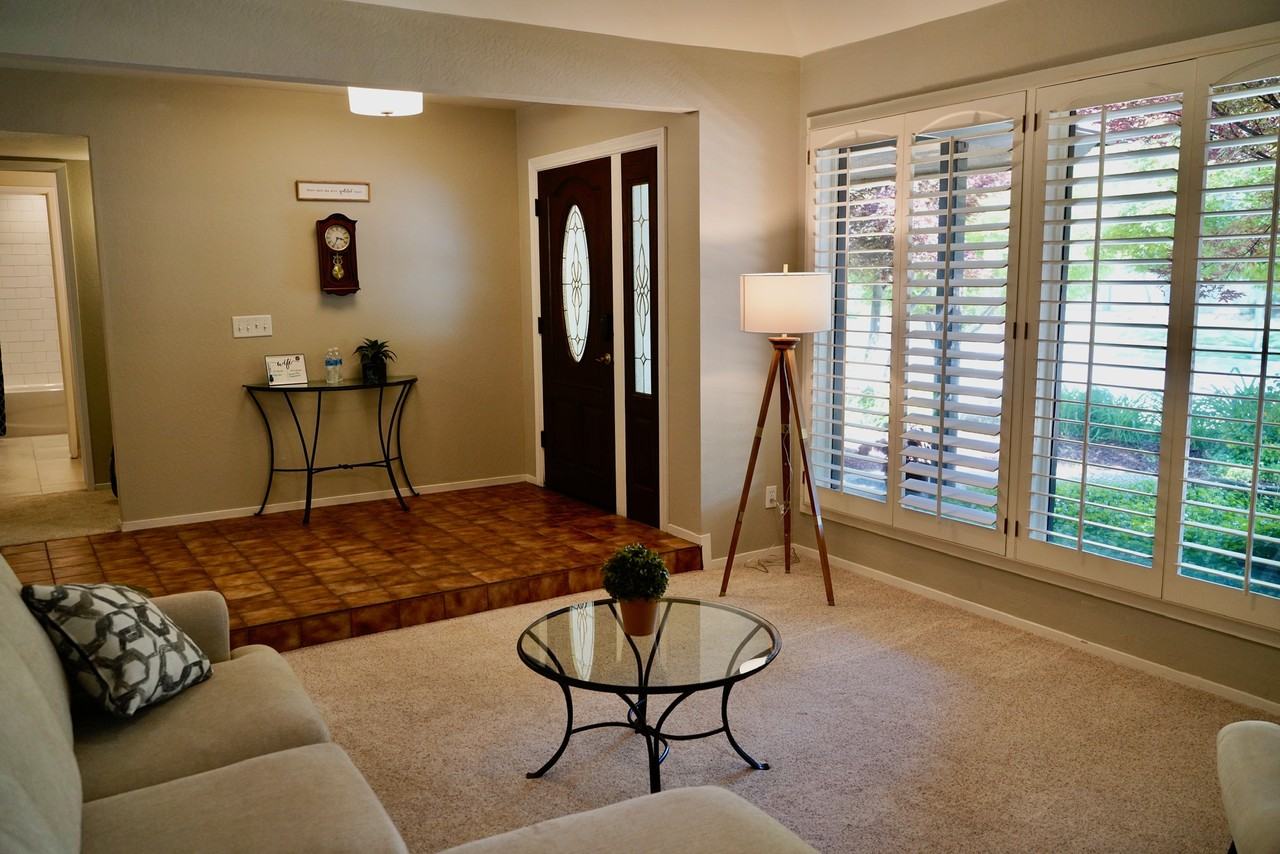 836 E Serena Ave #NA - Photo 4 of 24