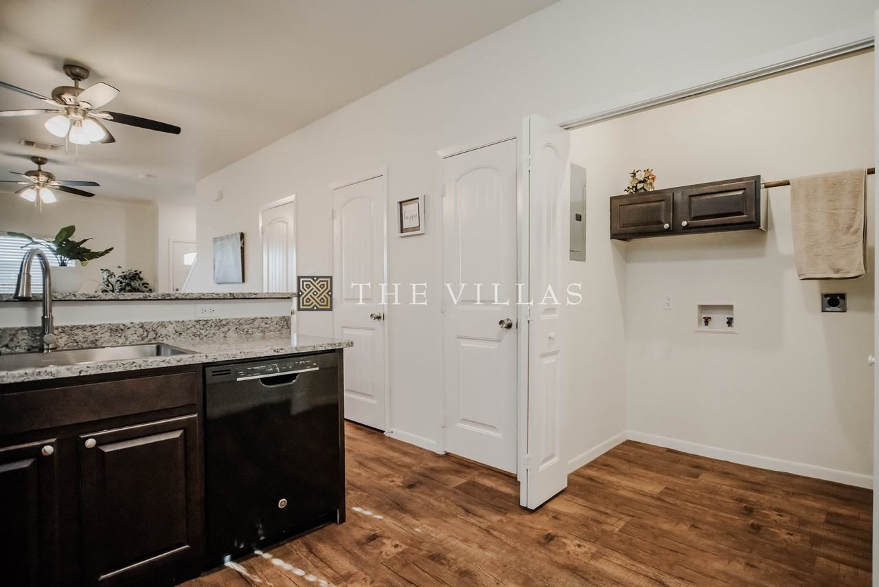 114 Vista Alta St - Photo 5 of 19