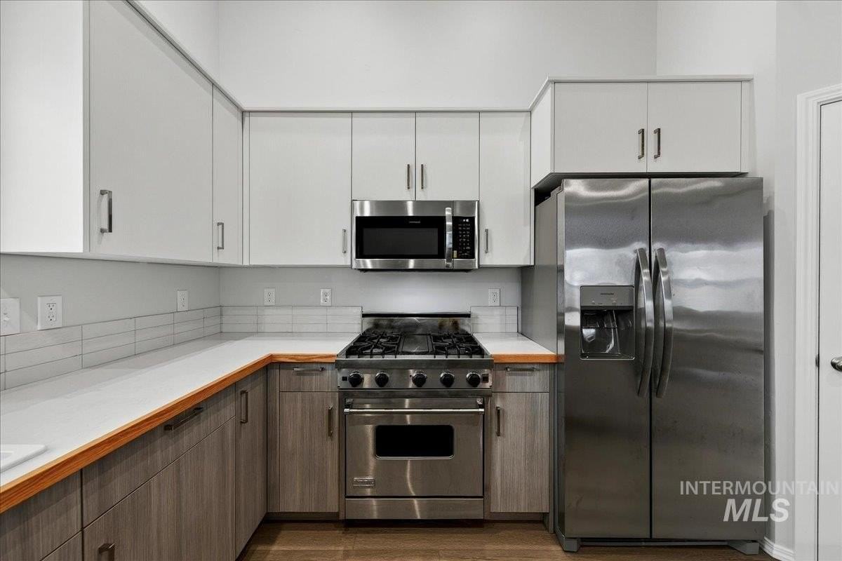 878 W Jasper St - Photo 6 of 26