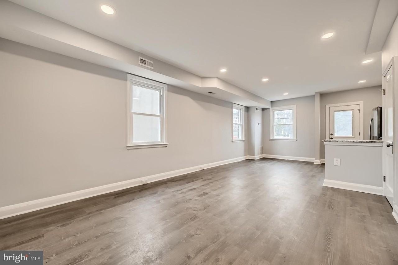 4429 Newport Ave - Photo 6 of 30