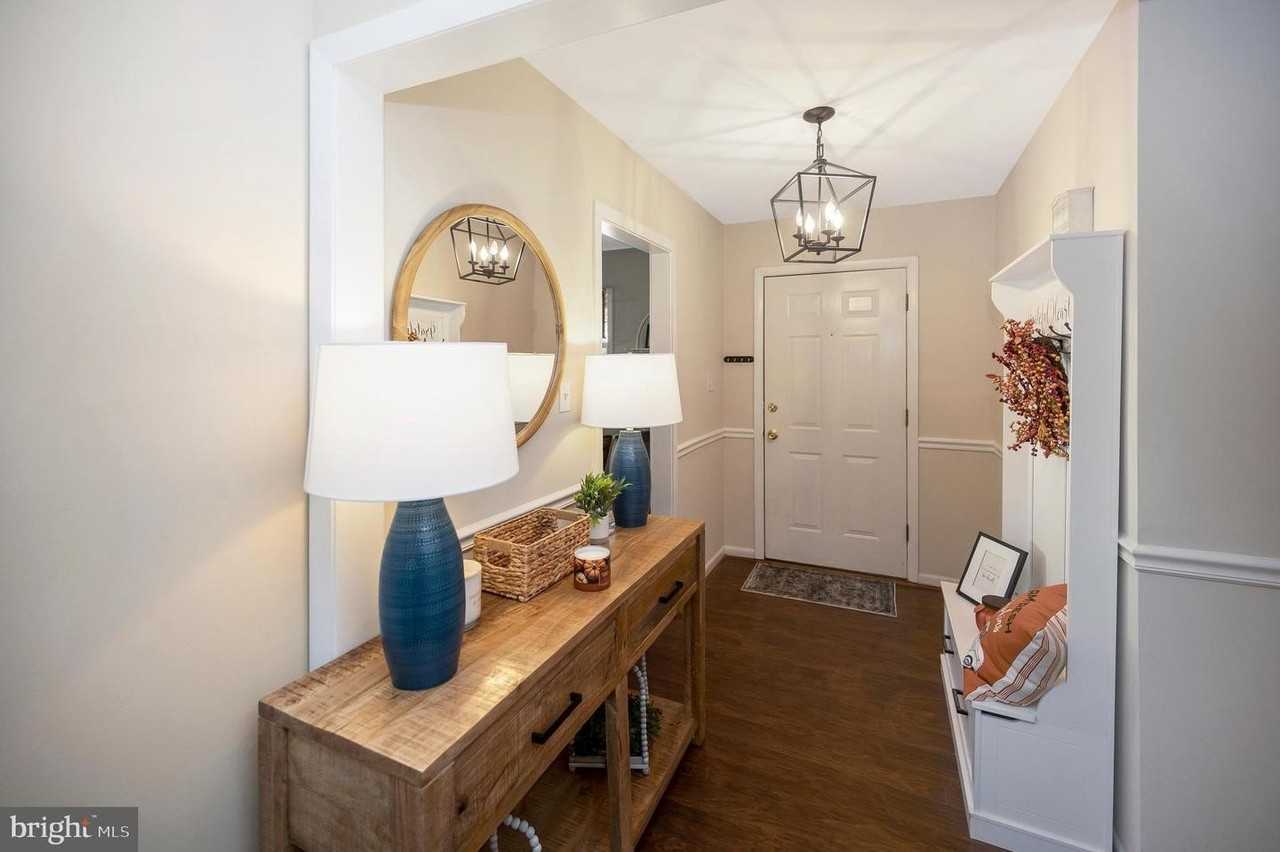 206 Pleasants Dr - Photo 7 of 50