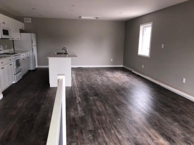 501 Ottawa St - Photo 2 of 10