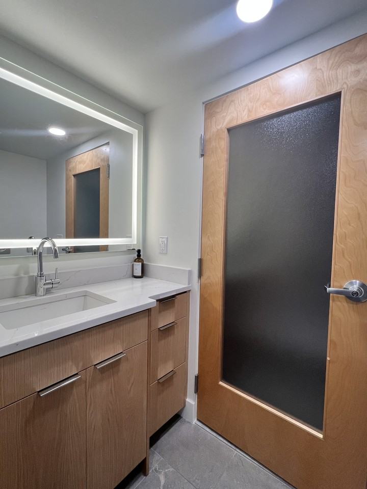 163 W 200 S #404 - Photo 4 of 20