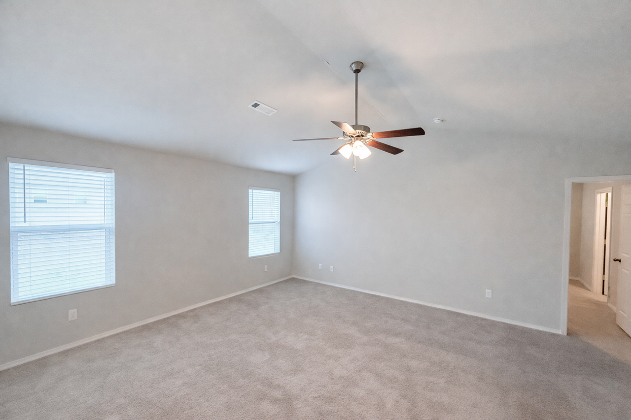 3008 Emerald Park Trl #1 - Photo 2 of 14