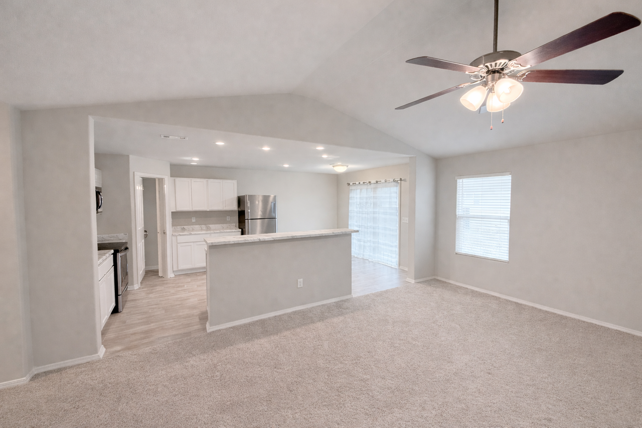 3008 Emerald Park Trl #1 - Photo 3 of 14