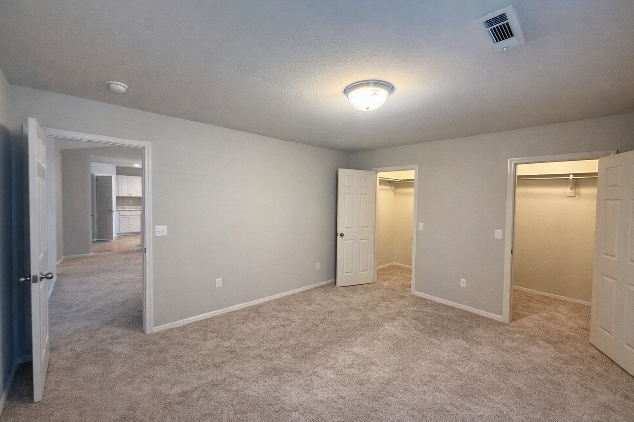 3008 Emerald Park Trl #1 - Photo 7 of 14