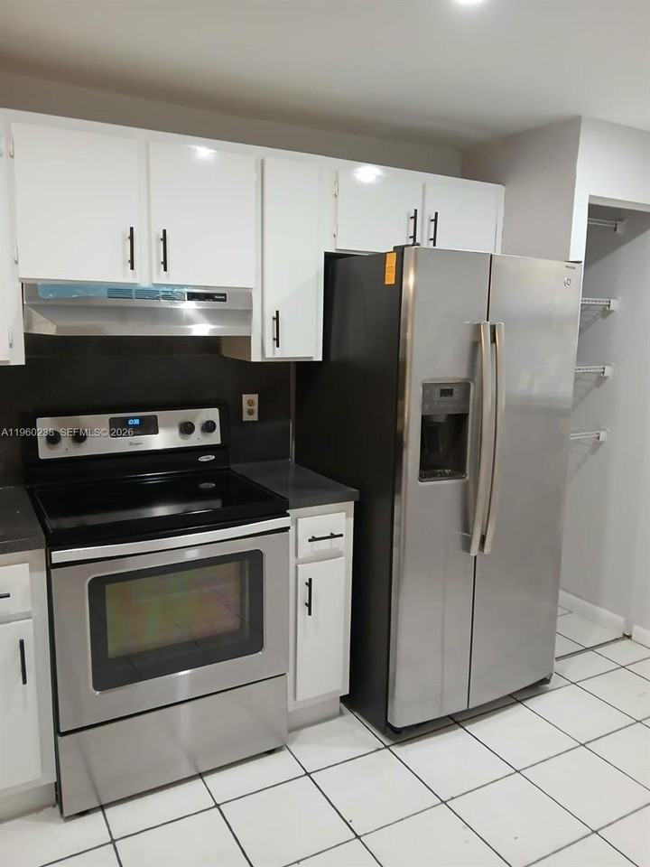 20810 Ne 8th Ct #101-18 - Photo 2 of 13