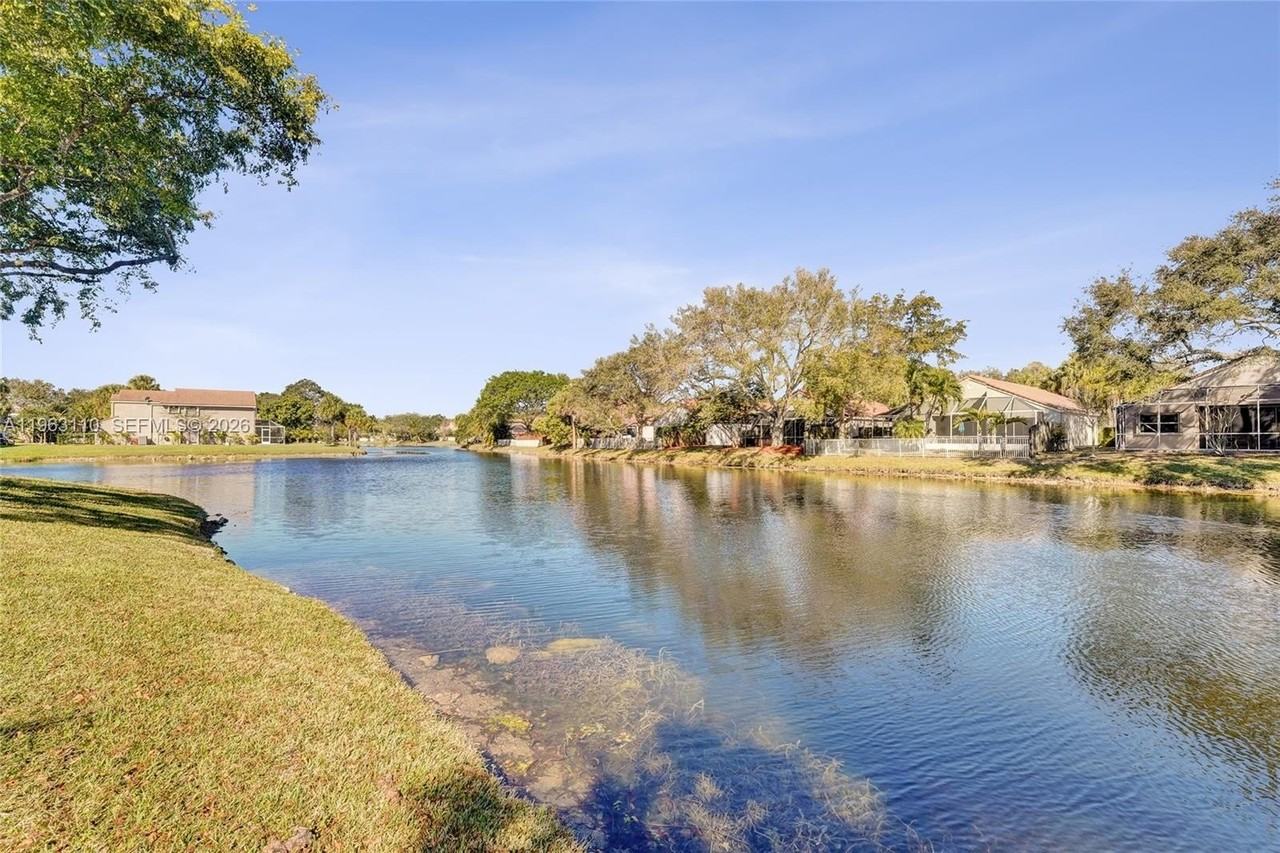 1025 Nw 105th Way #B141 - Photo 3 of 39