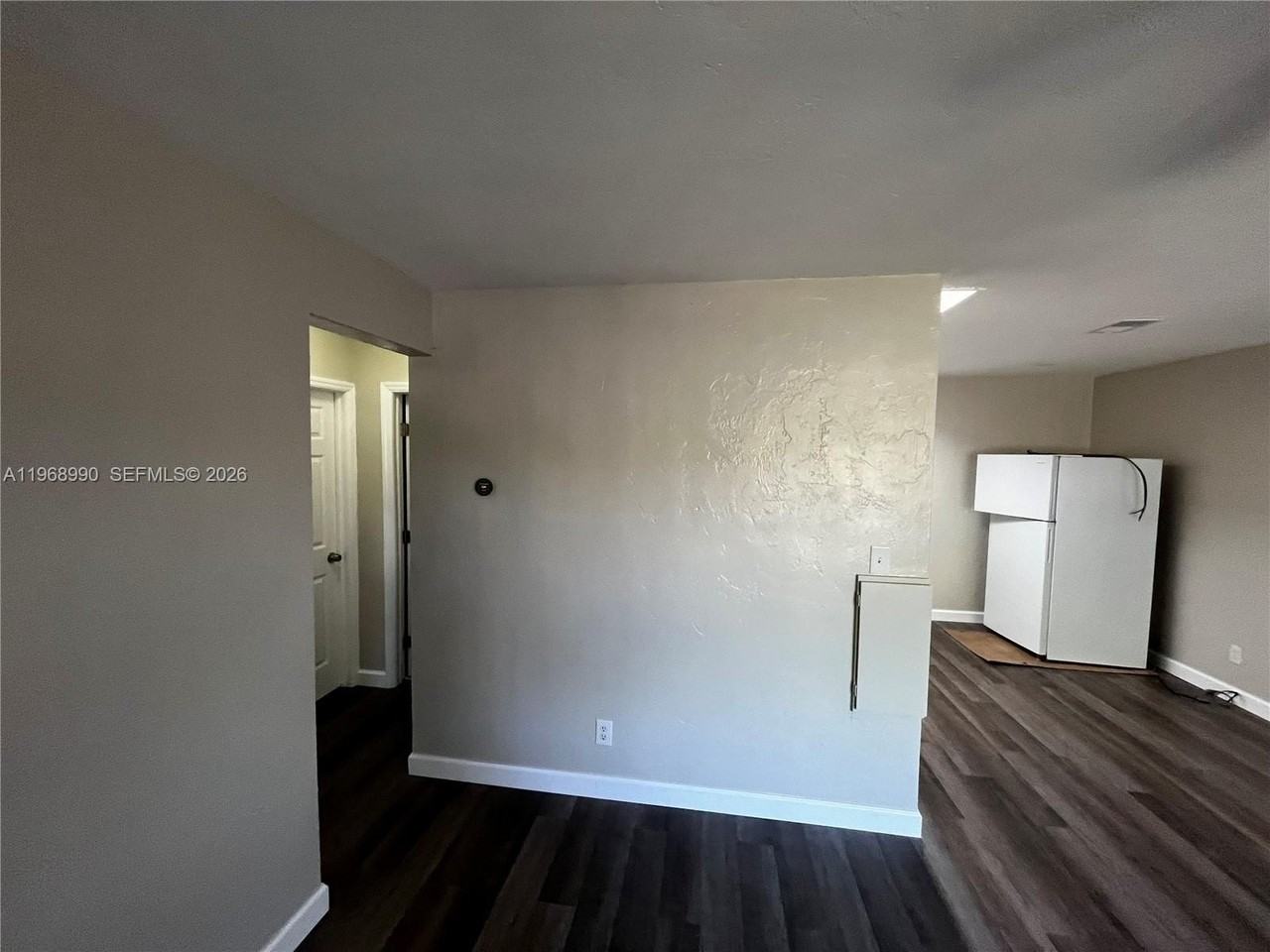 816 Beech Rd - Photo 3 of 15