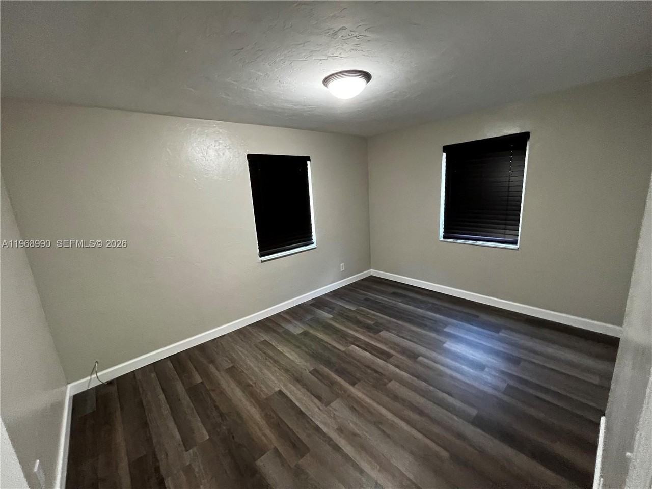 816 Beech Rd - Photo 5 of 15