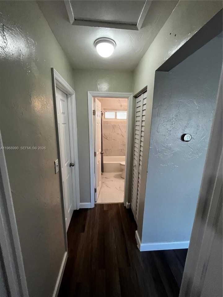 816 Beech Rd - Photo 7 of 15