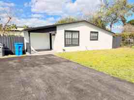 4021 Sw 27th St - Photo 1 of 1