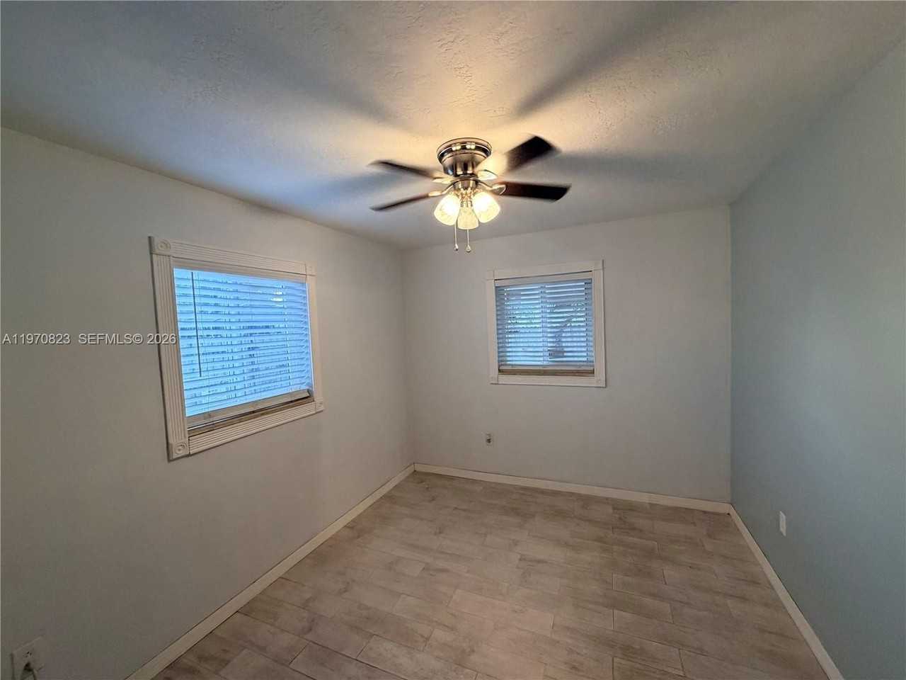 1320 N 69th Way - Photo 7 of 17