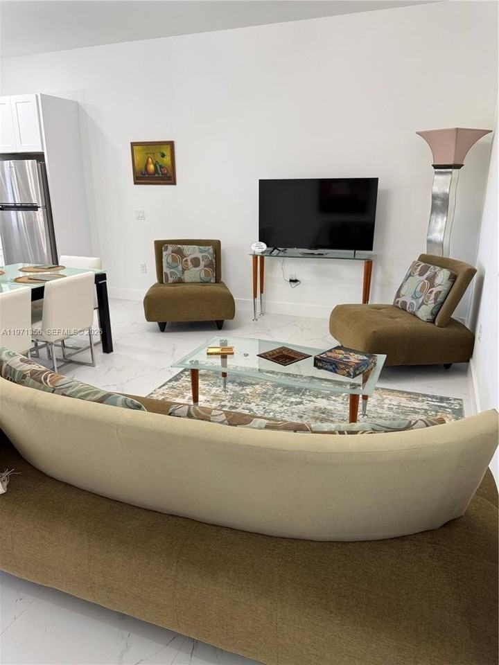 18 Organ St #18 - Photo 3 of 27